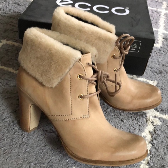 ecco leather ankle boots